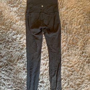 Dark grey Lululemon leggings